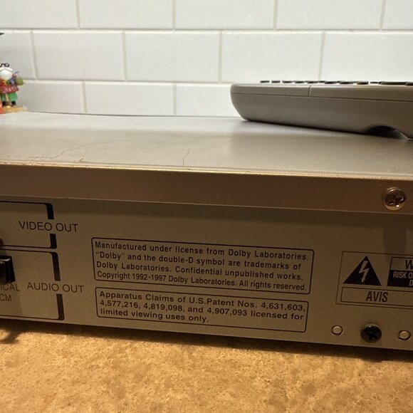 Toshiba DVD Video Player SD-430V Works, with Remote - Picture 10 of 16